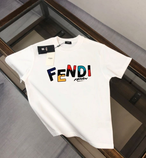 펜디 딥페인티드 로고 반팔티