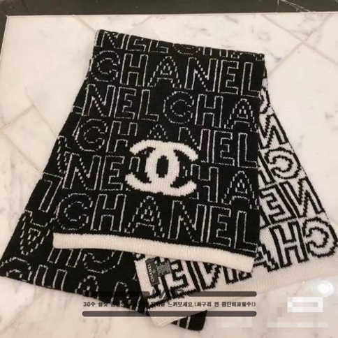 [CHANEL] 레터링 패턴 양면 머플러